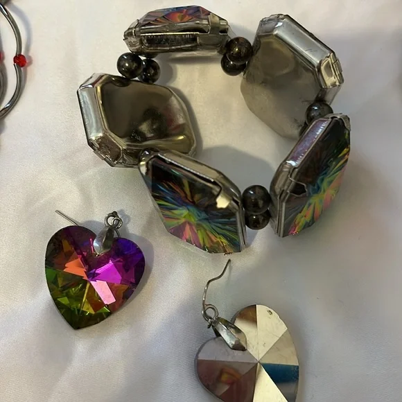 Beautiful stretch bracelet and matching earring, multi colored!!!!! - Picture 3 of 3